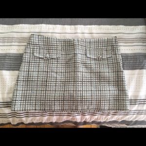 Tweed skirt